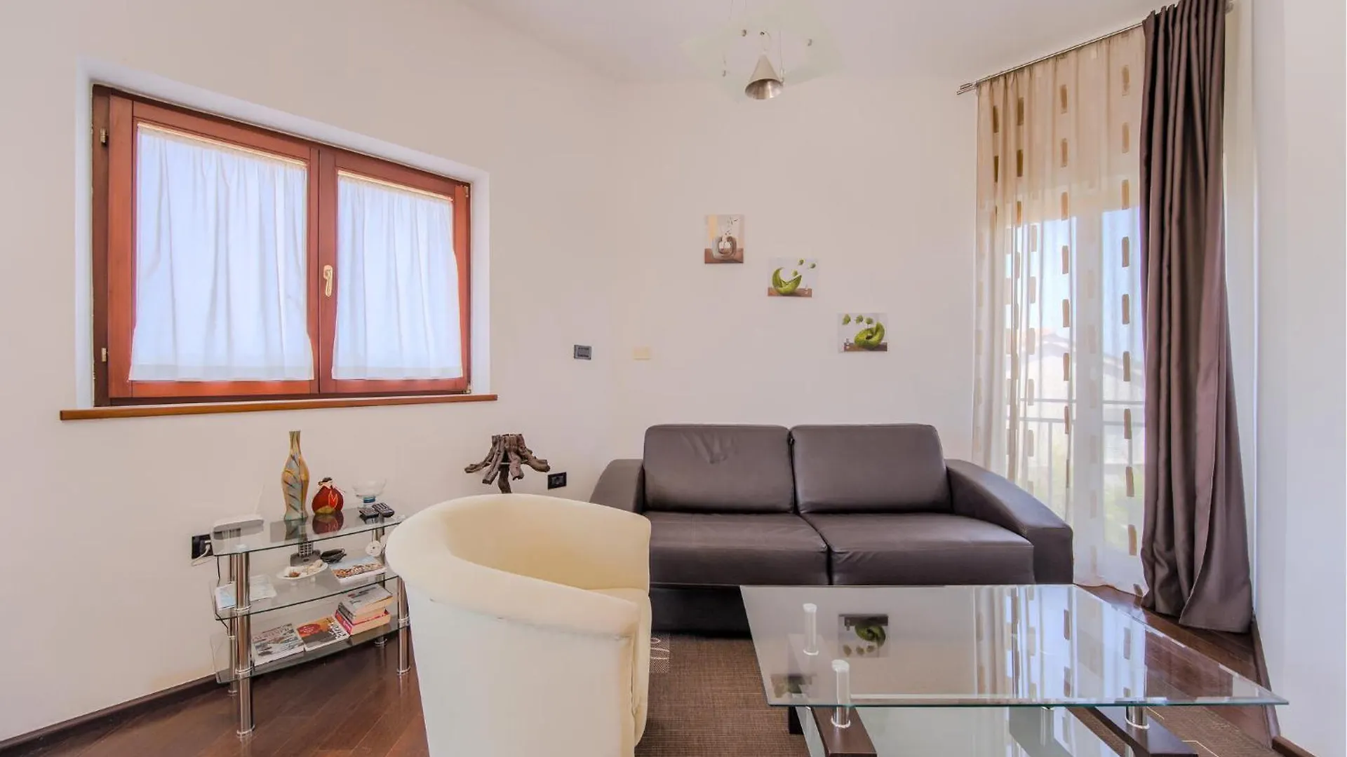 1 Bedroom Beautiful Apartment In Pula